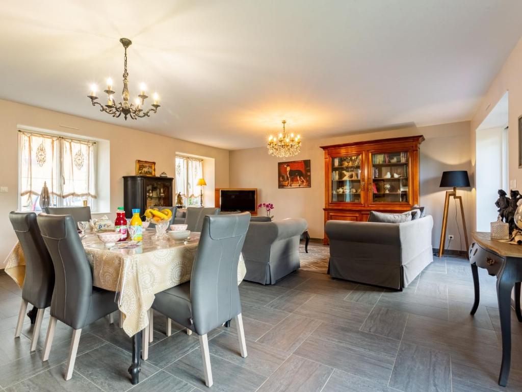 Holiday Home La Lucerie - BAY402 by Interhome photo 2