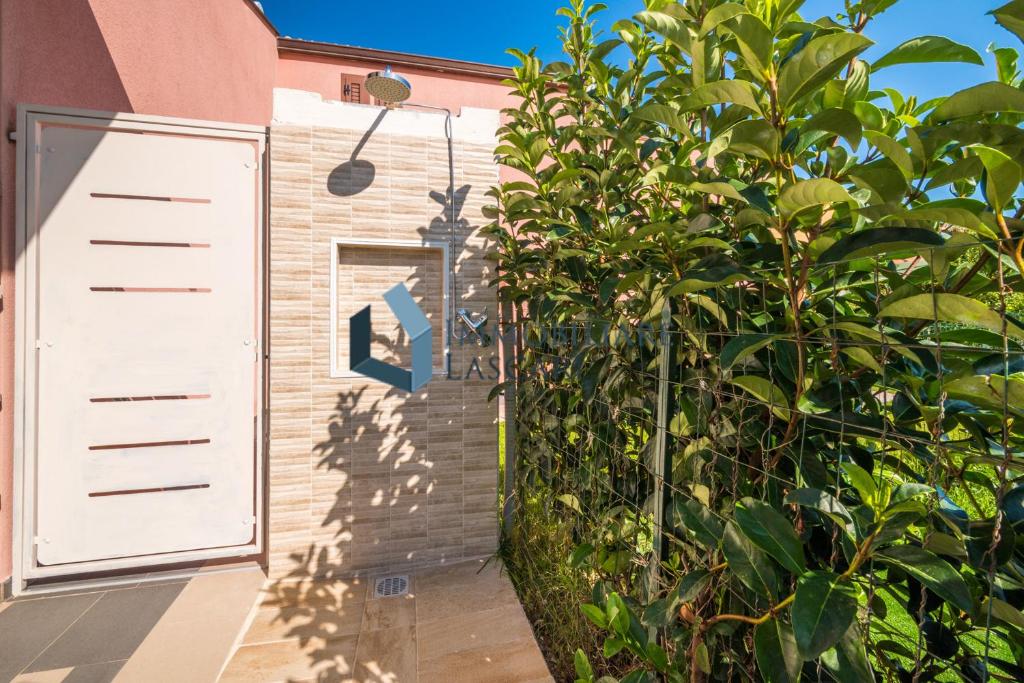 Villa Luana, a pochi passi dal mare photo 2