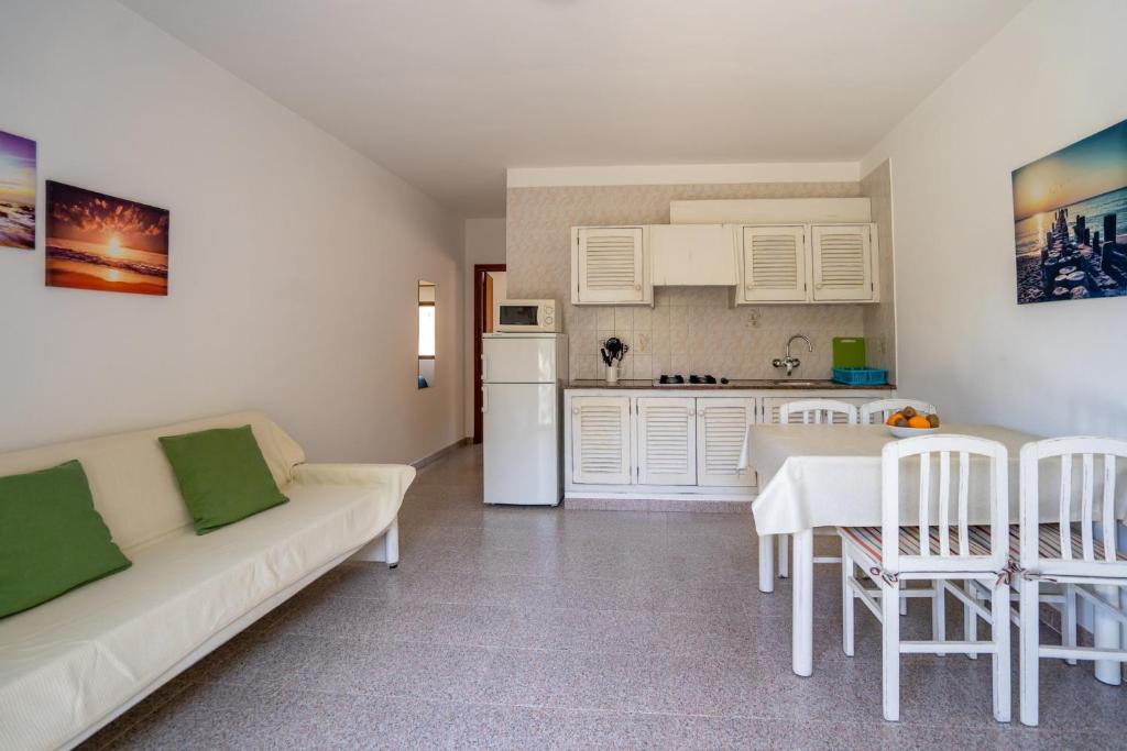 Apartamentos Playamar - Formentera Break photo 4