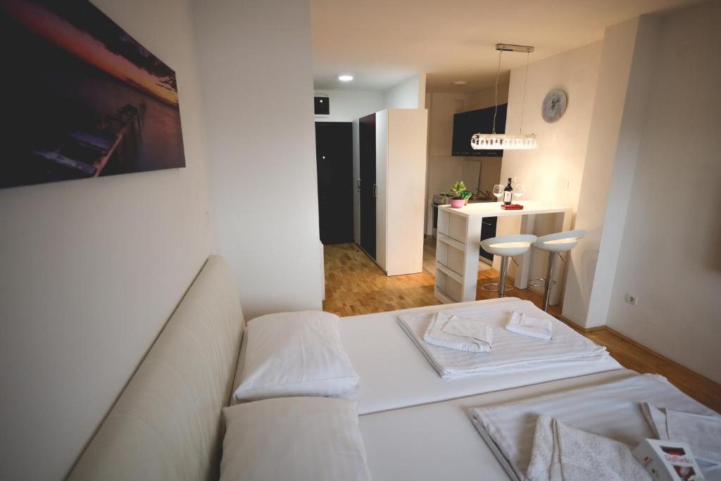 Apartman Lux photo 3