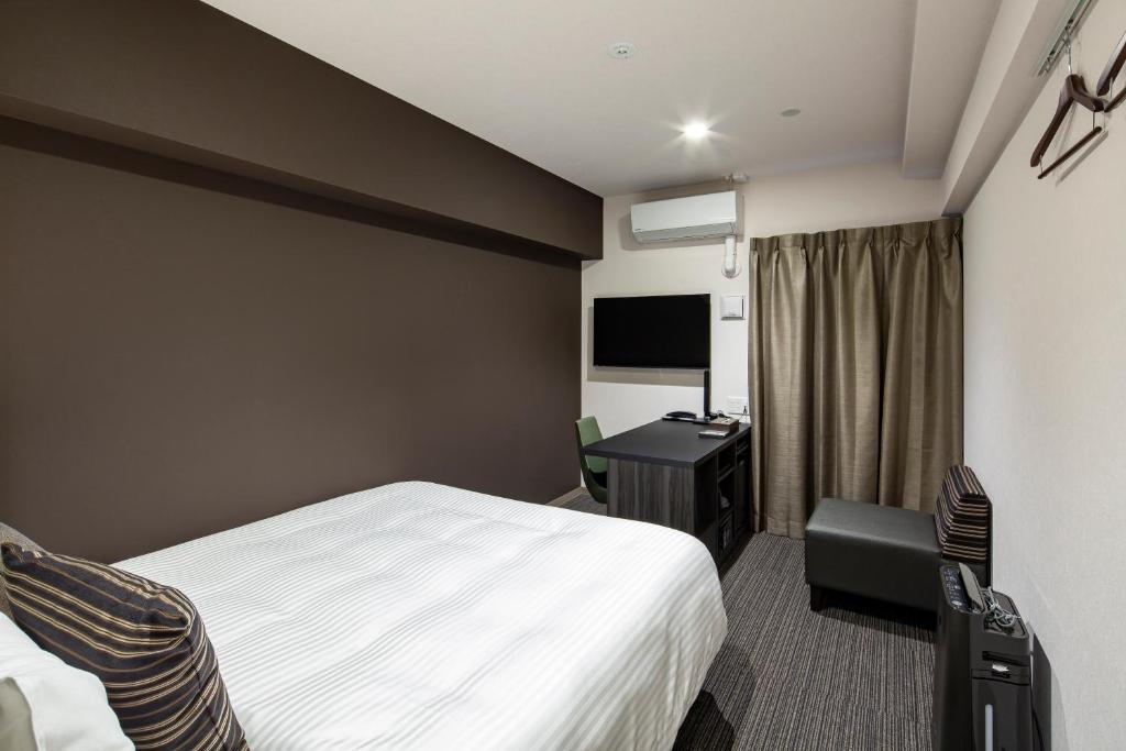 Hotel Reference Tenjin III - Tap to explore photos