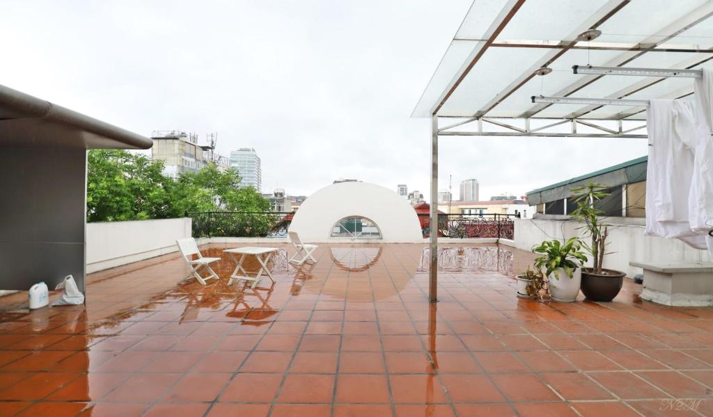 The Sun House Luxury Apt✯2BR✯near Thien Quang lake Hanoi center