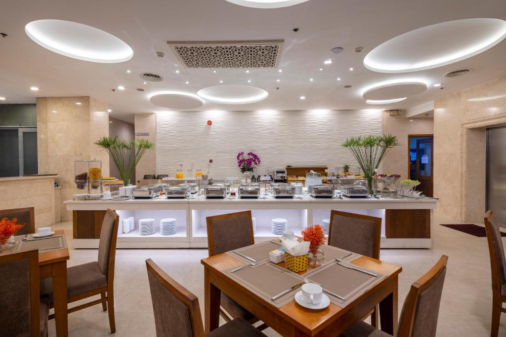 Khách sạn Edenstar Saigon