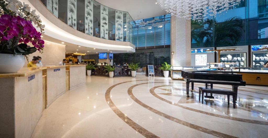 Khách sạn Edenstar Saigon