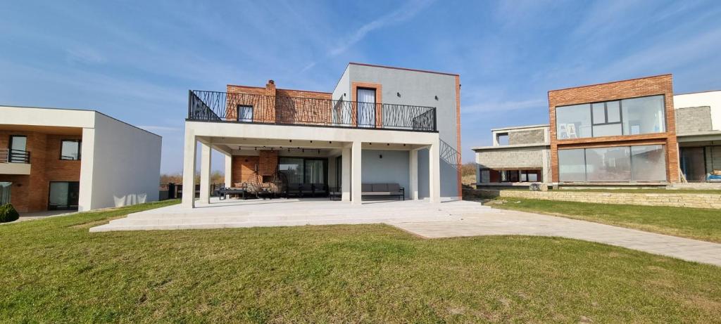 Villa, Ambassadori Kachreti Golf Resort photo 1
