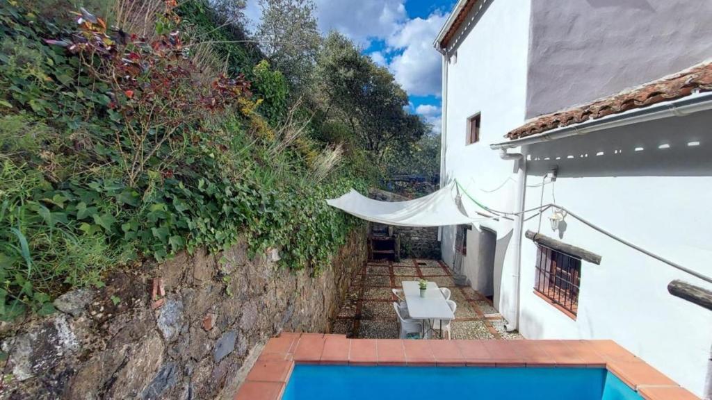 Casa los Madroñeros Alájar by Ruralidays