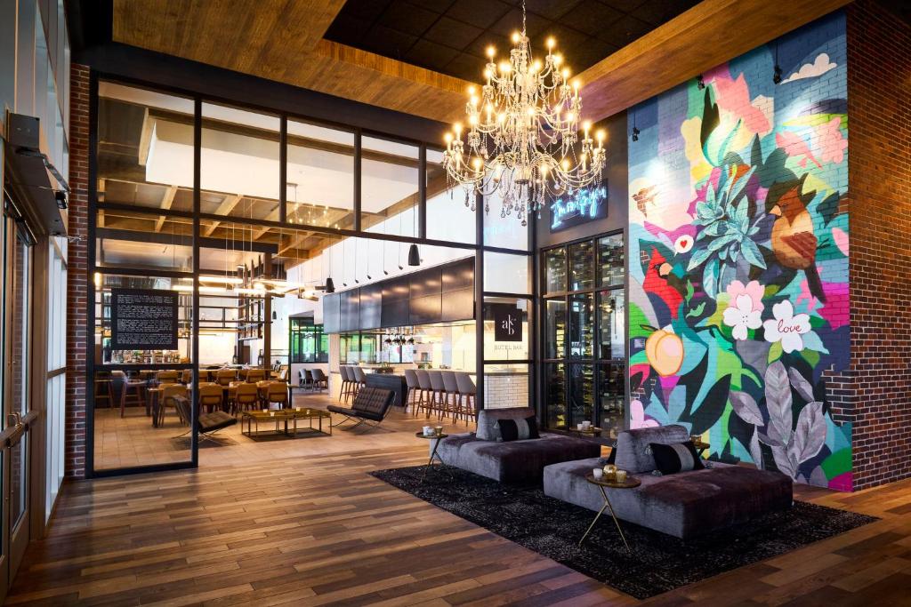 Archer Hotel Tysons image