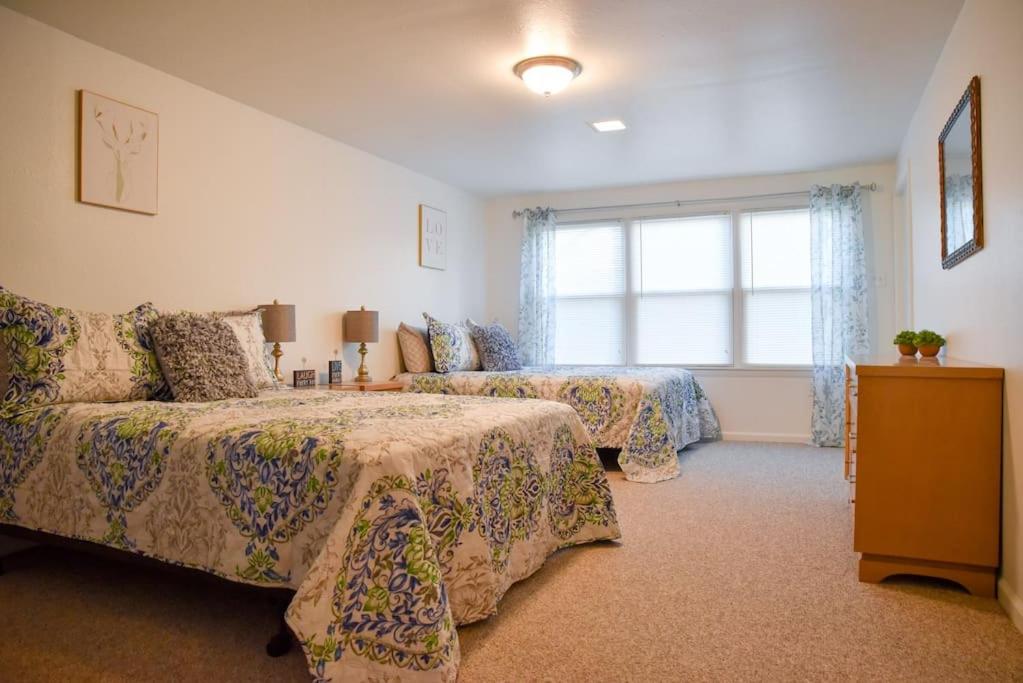 Relax & Feel At Home During Your Pittsburgh Stay photo 4