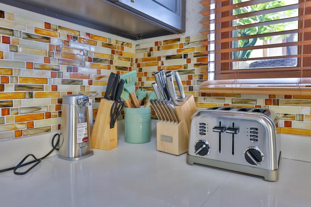 Cheerful 3 -bedroom villa with Pool photo 2