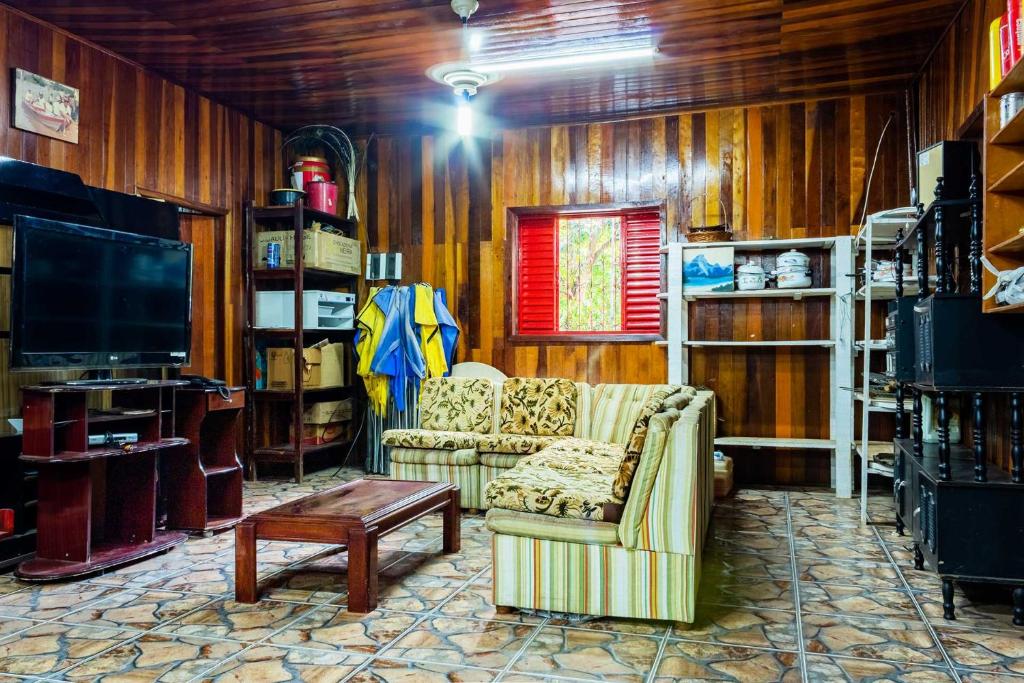 Otima casa de campo com churrasq em Acorizal MT photo 1