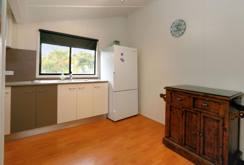 17 Whalley Street photo 4