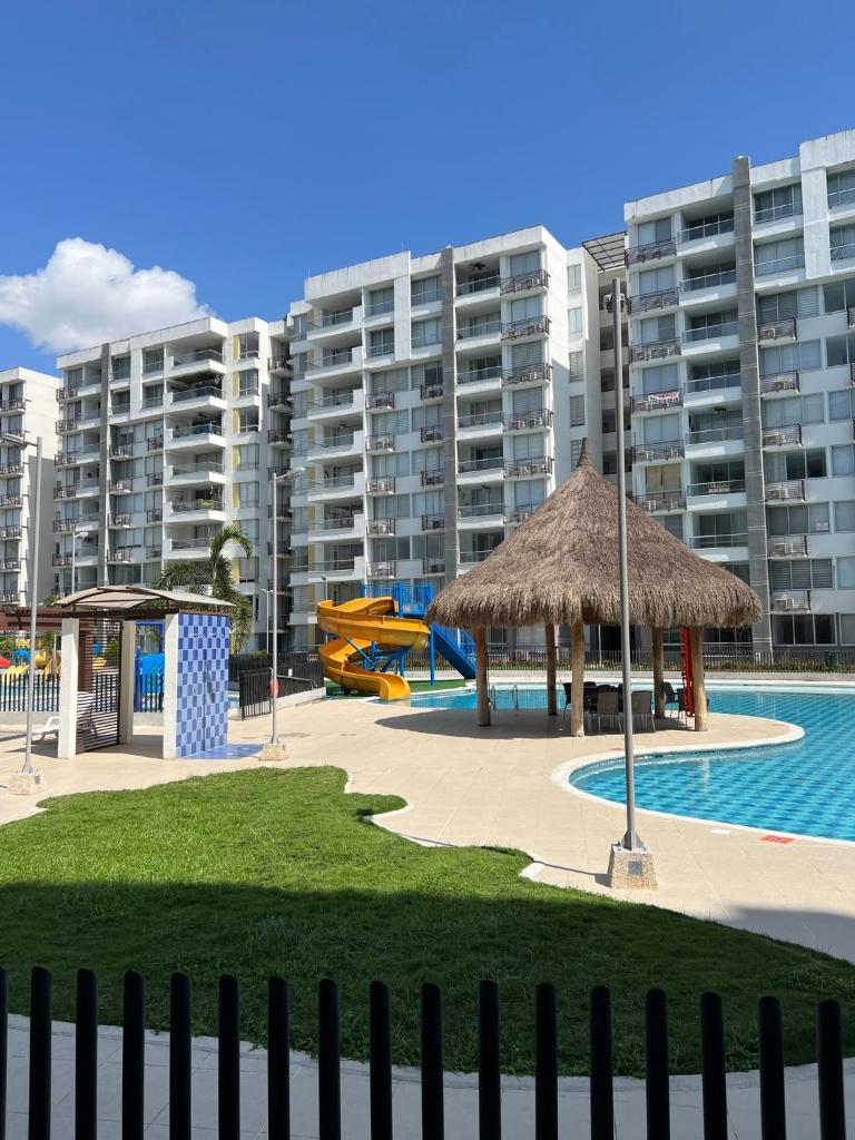 Espectacular apartamento en Condominio con BBQ photo 4