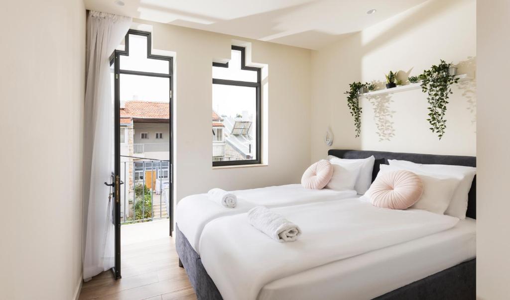 The Pearl of Nachlaot Apartments photo 1