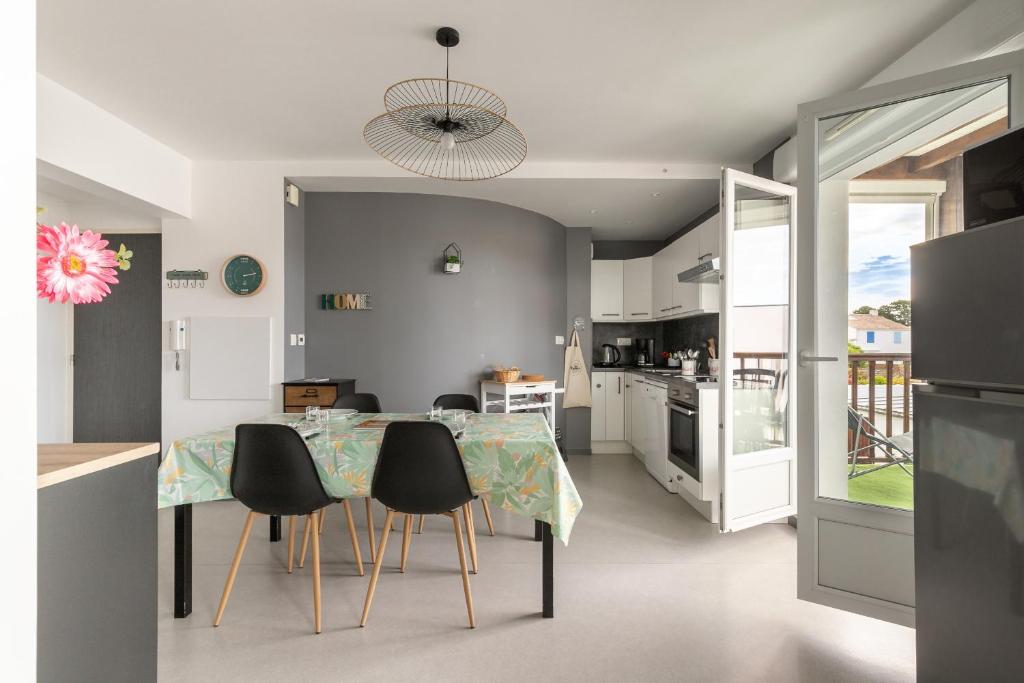 Appartement coquet pour 4 a Saint Gilles-Croix-de-Vie photo 4