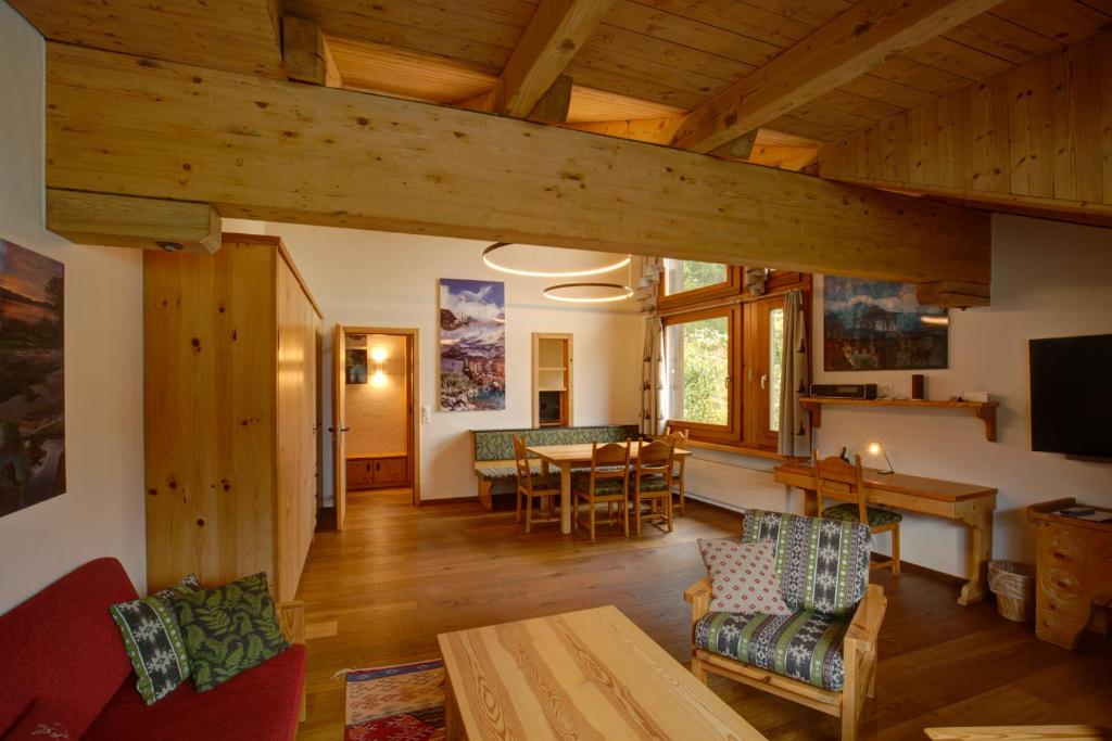 Chesa Munteratsch 2-Zimmerwohnung 301 Typ E photo 2