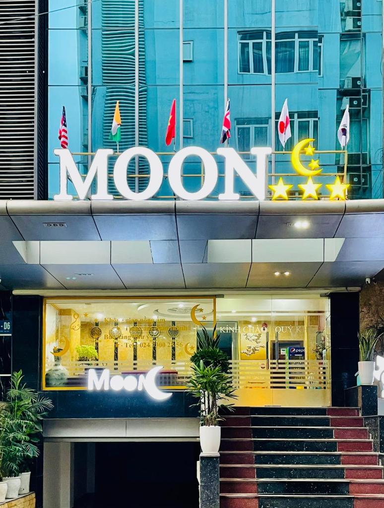 Moon Hotel (Moon Hotel 56 Truong Cong Giai)