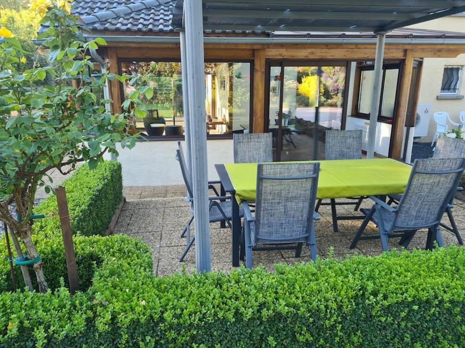 Agréable Gîte au sein d'une propriété arborée photo 1