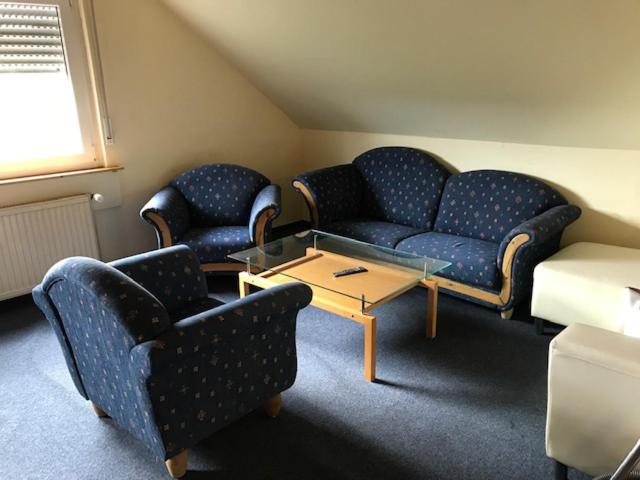 Clarkes Apartments photo 4