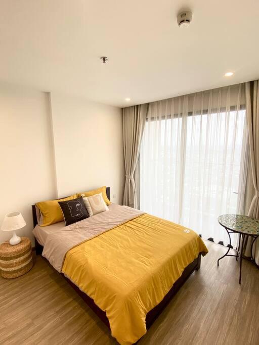 Stellar's Haven near High Tech Park with Stunning View and POOL photo 1