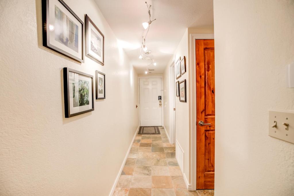 Mountainside Pineview Condo Cozy Frisco Retreat photo 1