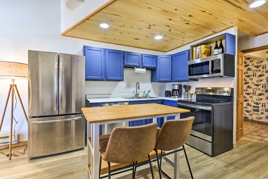Fraser Mountain Escape with Fireplace and Deck! photo 1