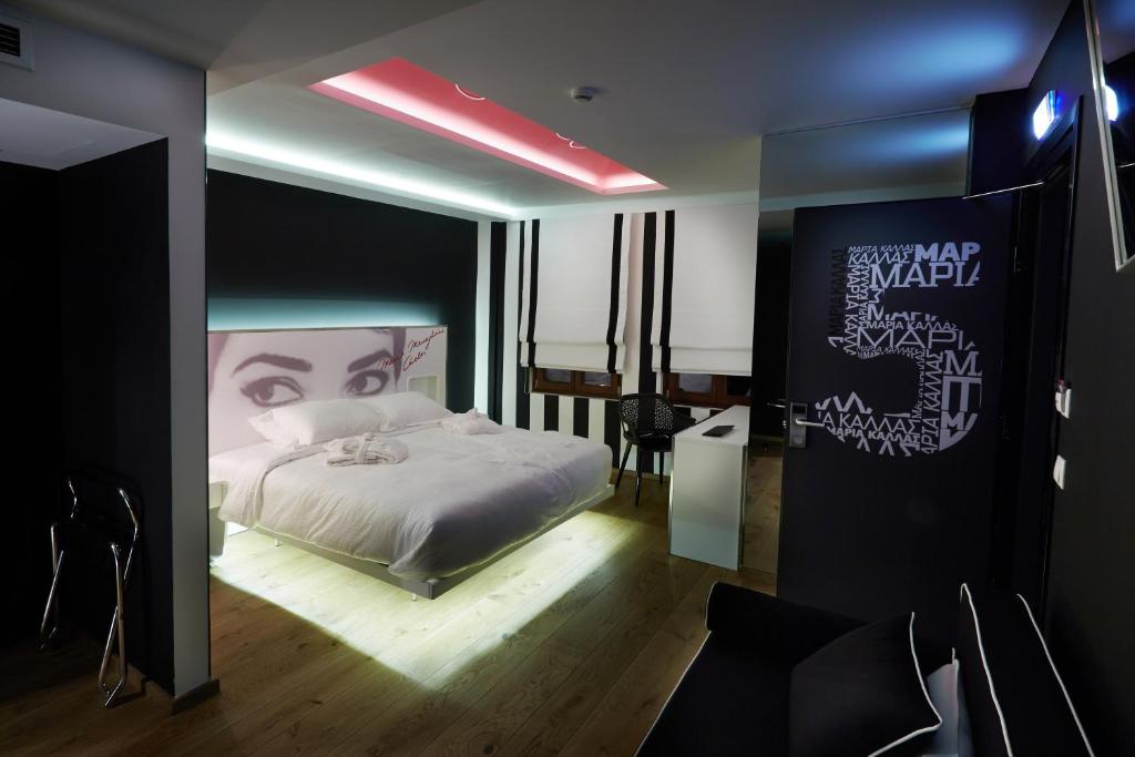 Veritas Boutique Art Hotel photo 2