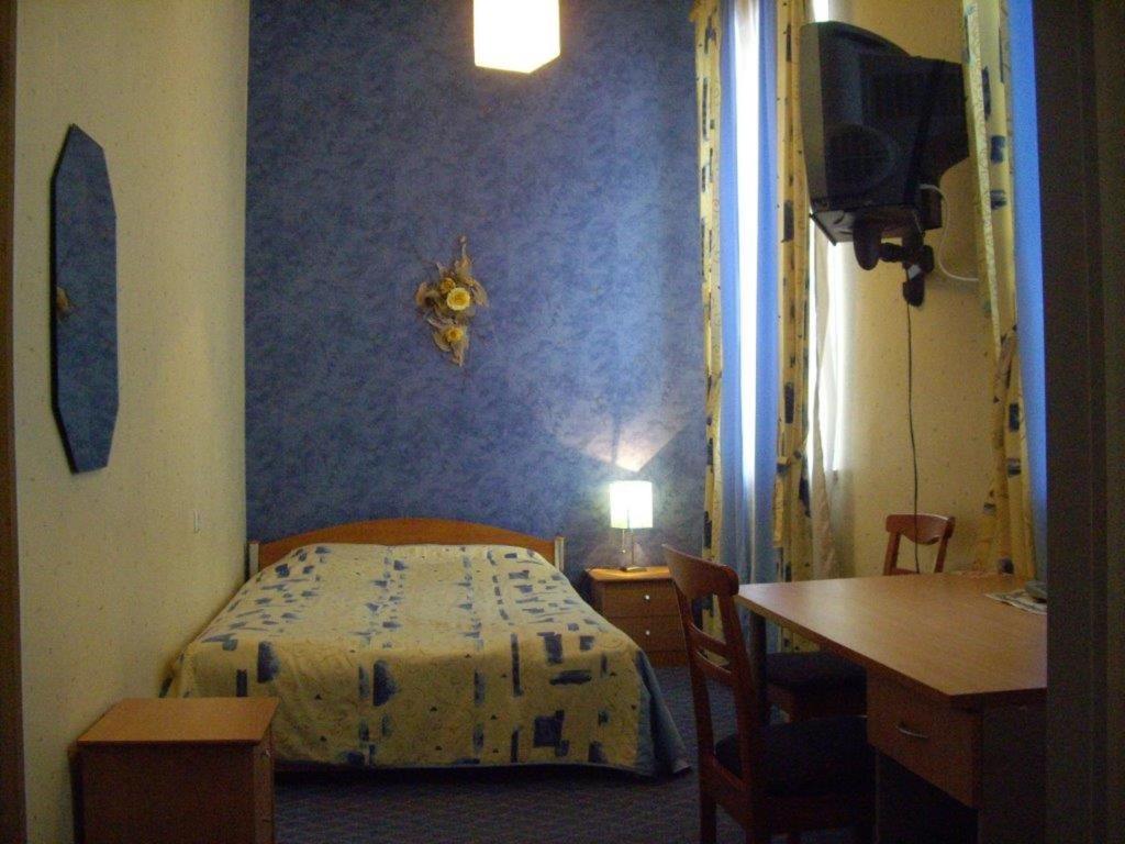 Hotel Laagna photo 2