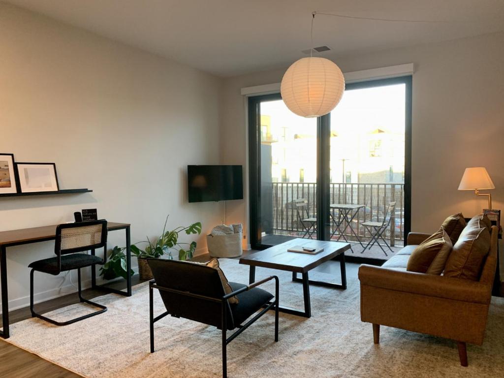 Flexhome Brown Deer 1BR Apt G2 image