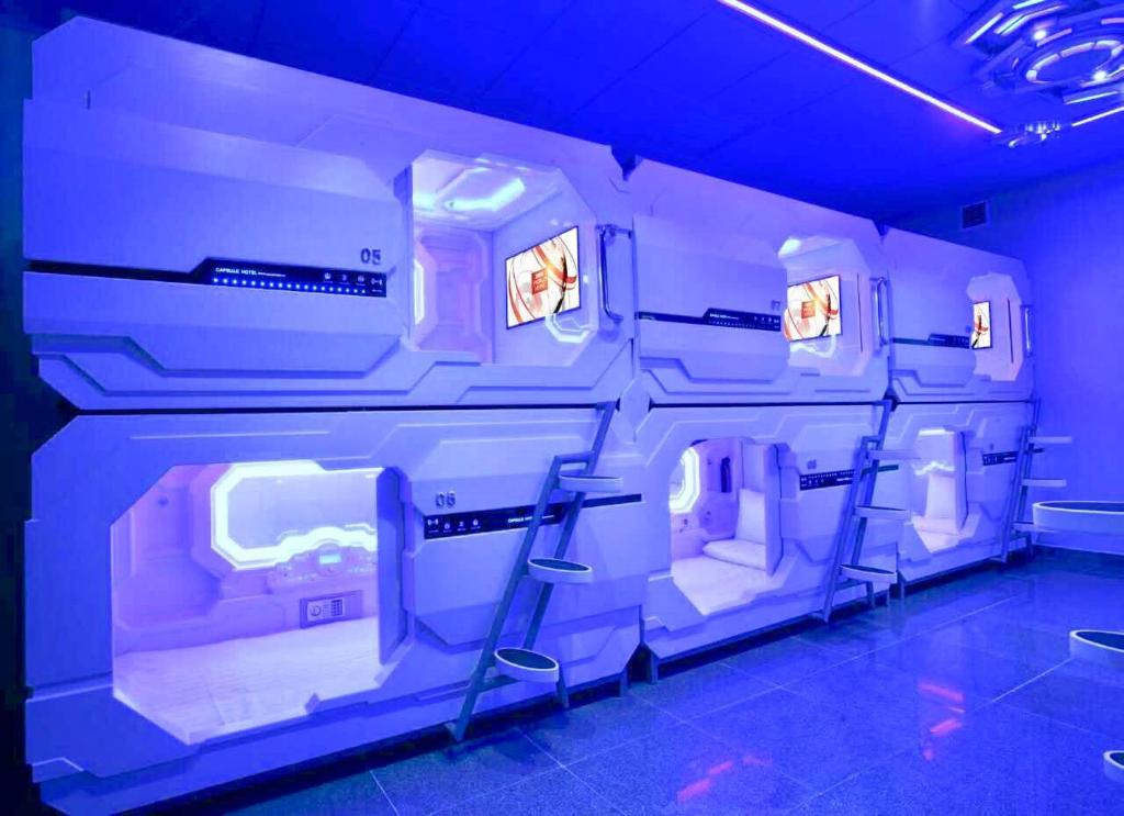 Bestow Capsule Hostel