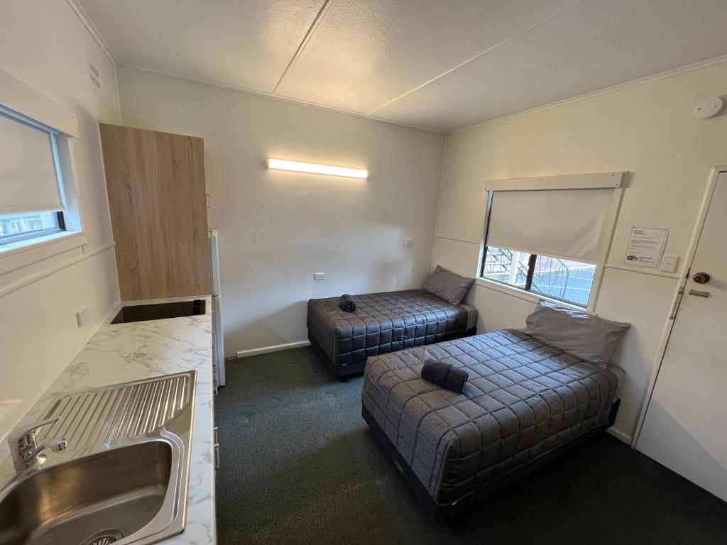 Hi-Way Motel Grafton - Contactless photo 3