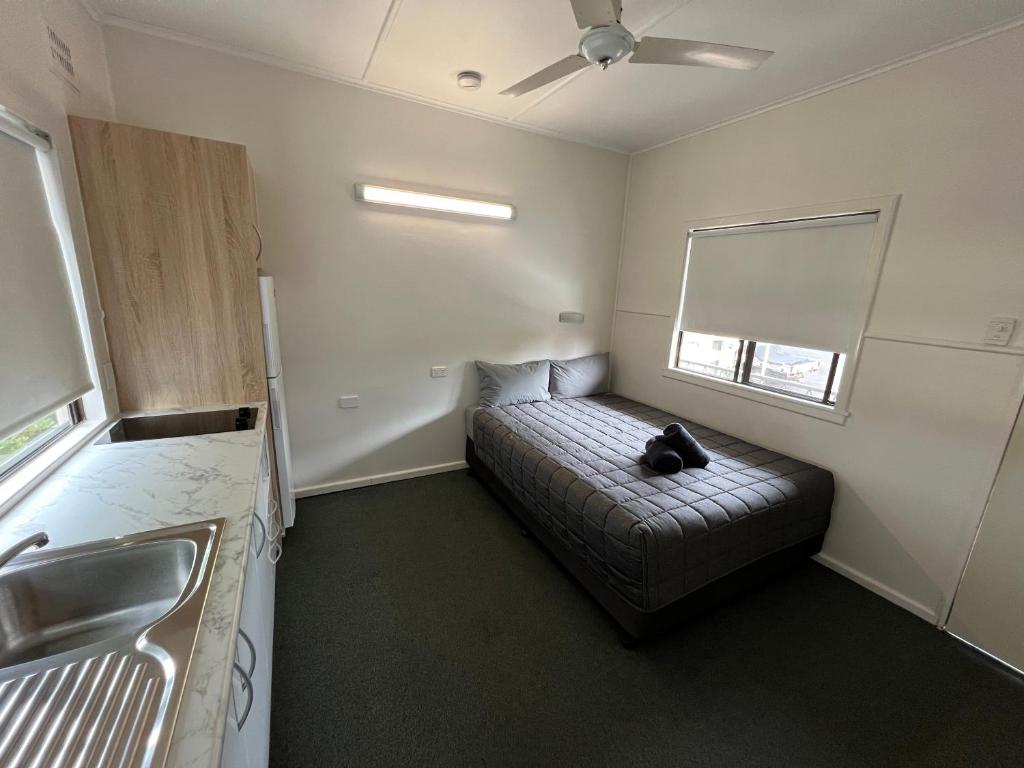 Hi-Way Motel Grafton - Contactless photo 2