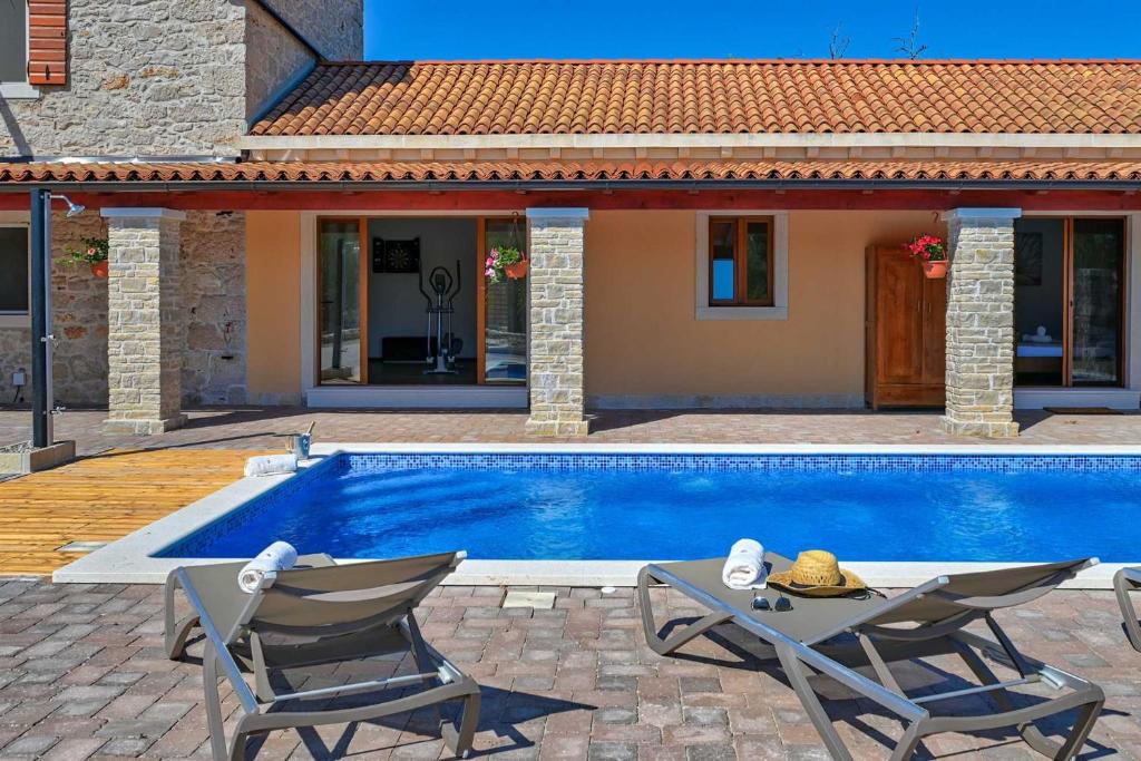 Villa Jacassa with pool and jacuzzi photo 2