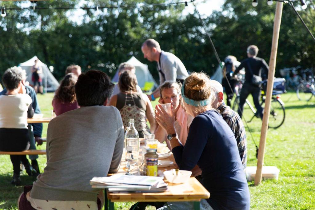 BlueCAMP Oerol24- Tent&Breakfast photo 2