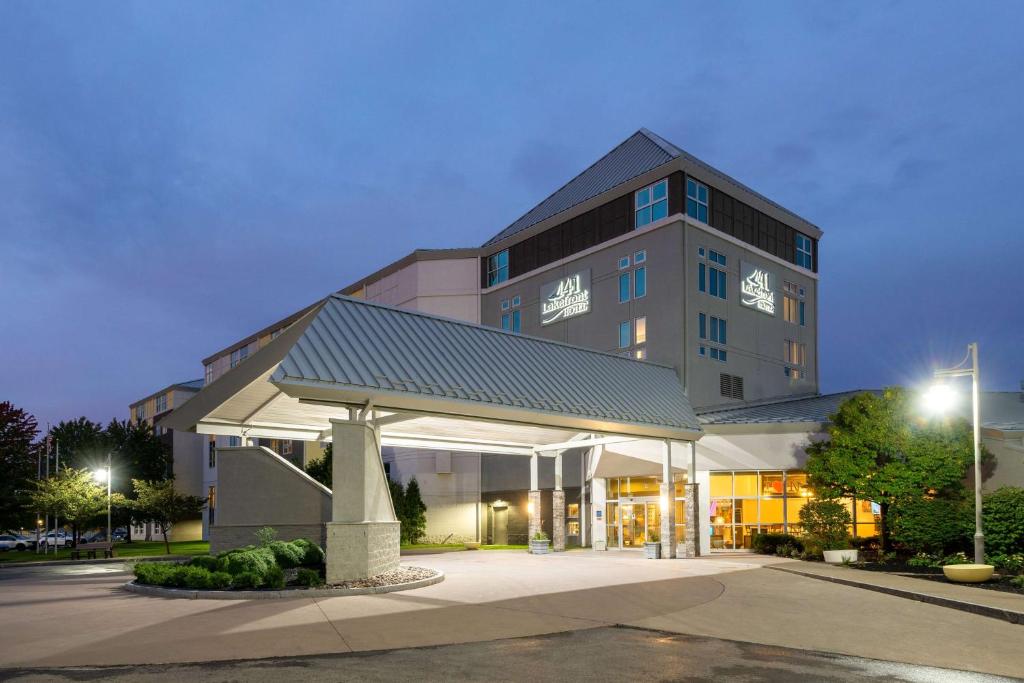 41 Lakefront Hotel, Trademark Collection by Wyndham photo 4