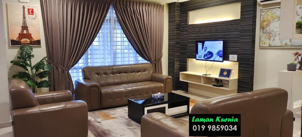 Laman Kurnia Holiday House