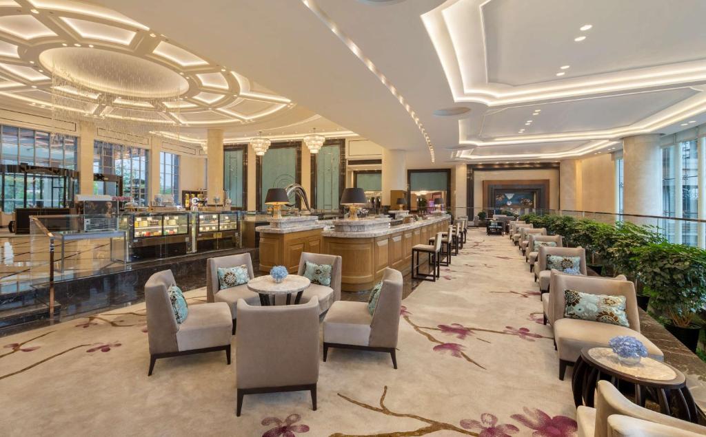 Radisson Blu Hotel Wuhan ETD Zone photo 4