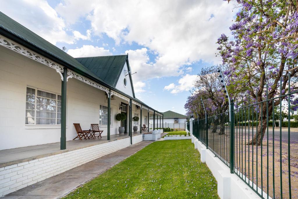 Victorian Square Guesthouse photo 2