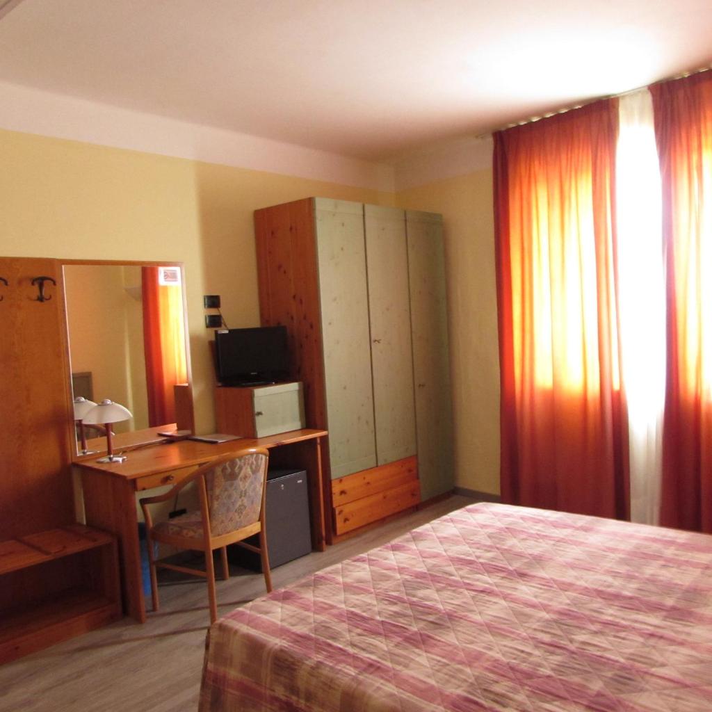 Hotel Alpi Del Mare photo 3