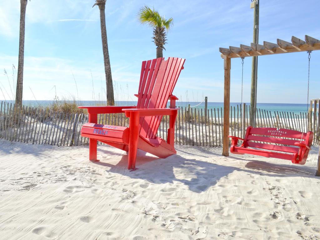 Boardwalk Beach Hotel photo 2