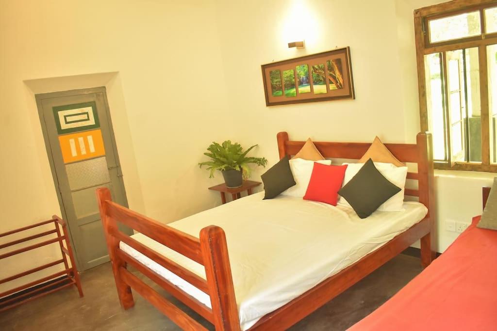 Woodlands Bungalow photo 3