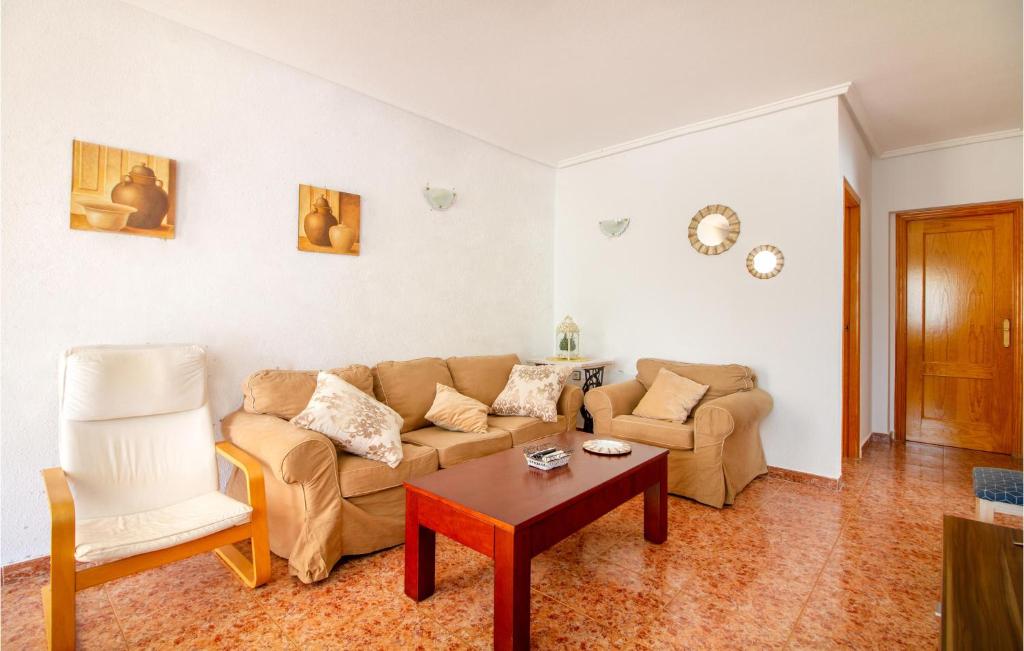 Awesome Apartment In Santa Pola With Wifi, 3 Bedrooms And Outdoor Swimming Pool photo 3