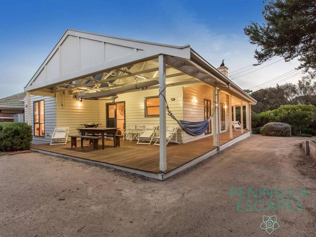 Portsea Essential photo 1