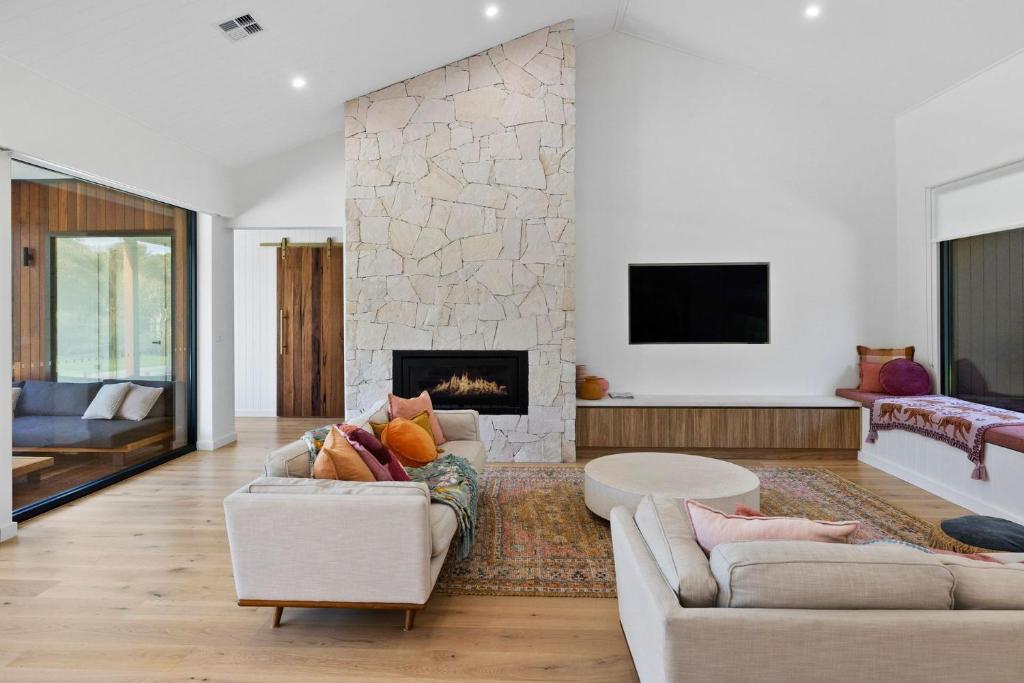 Moggs Creek Luxury Escape photo 1