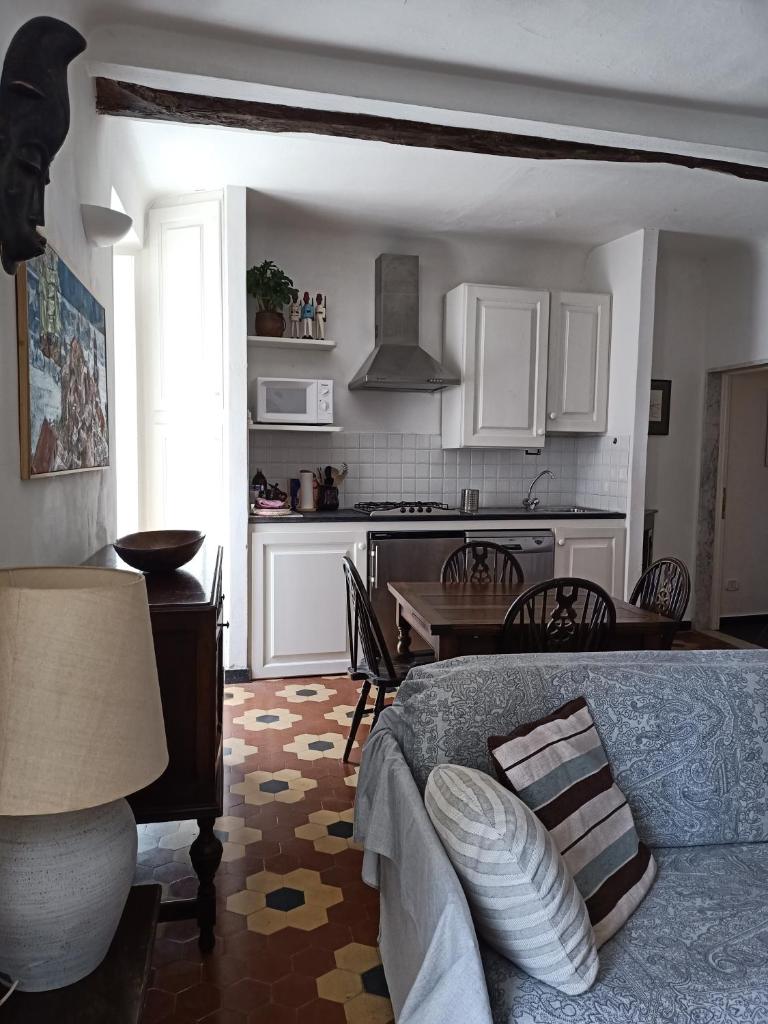 Borgo Antico - Casa del Caruggio photo 2