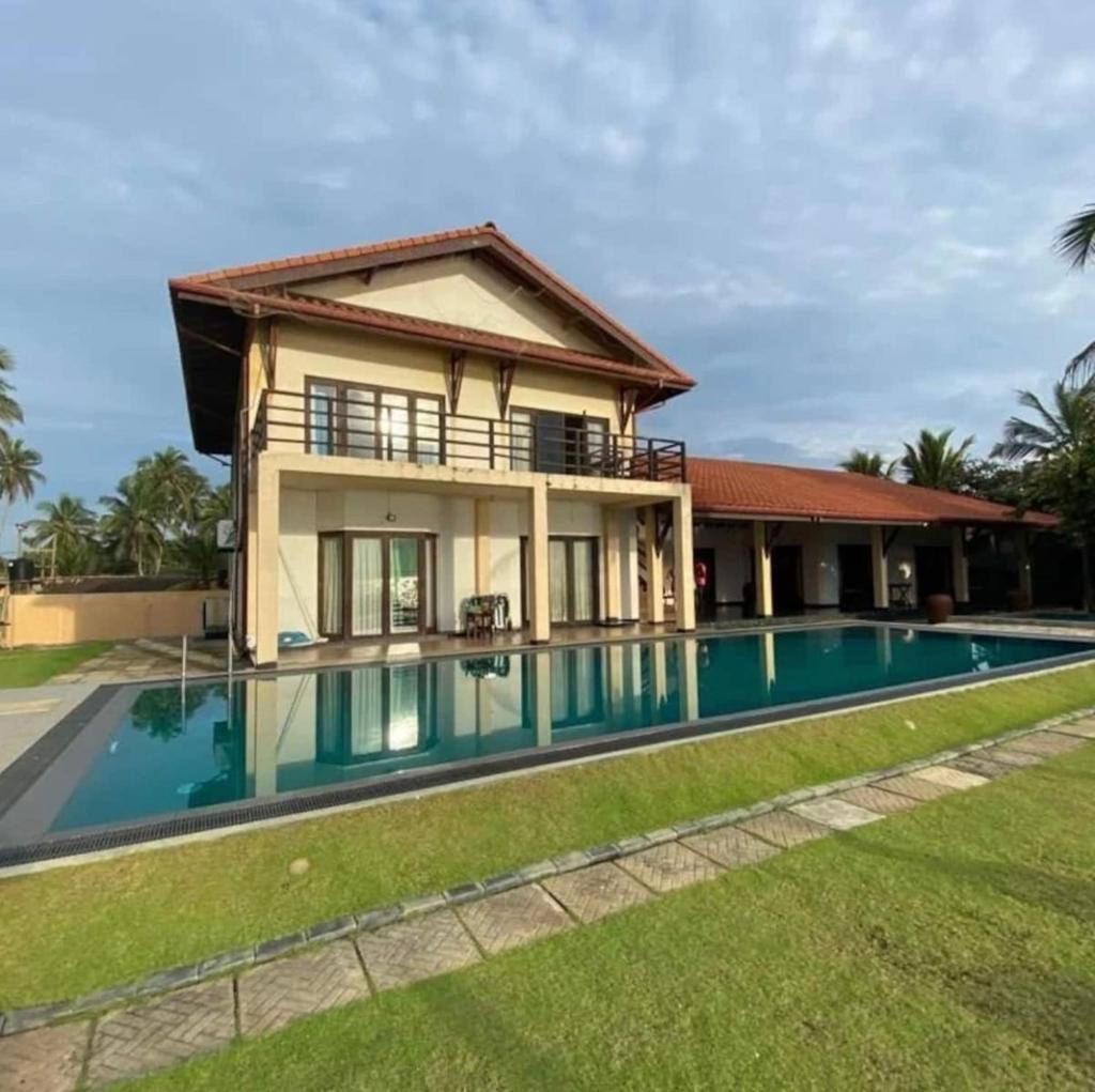 Reef Bungalow Hotel photo 3
