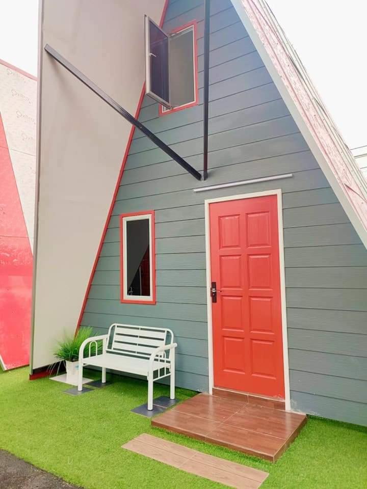 Red Triangle Cottage Roomstay photo 4