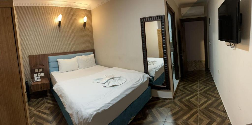 HOTEL ÜMİT YENİKAPI Room Type - Deluxe Room