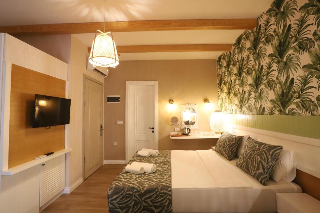 Dolphin Park Hotel photo 3