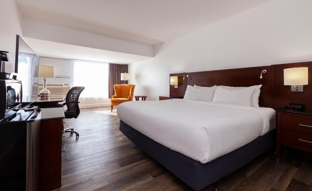 Strata Hotel photo 4