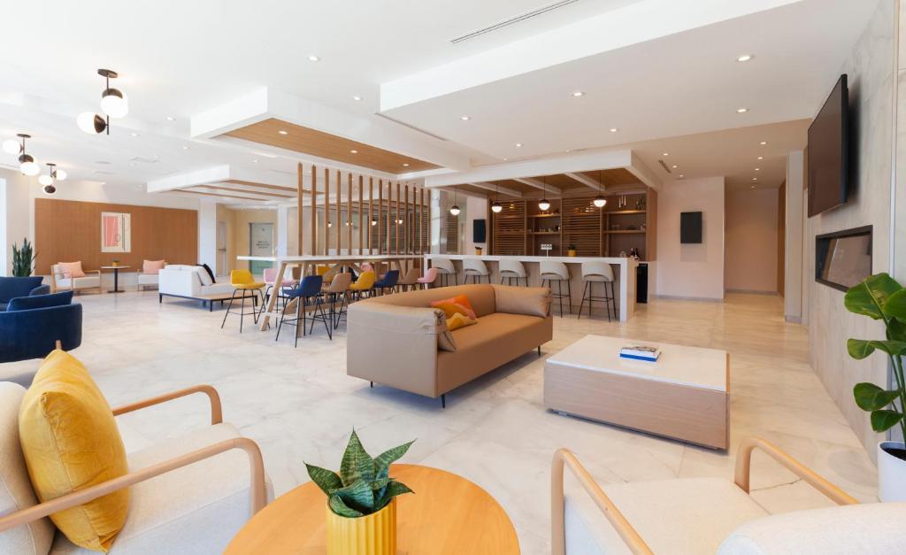 Strata Hotel photo 1